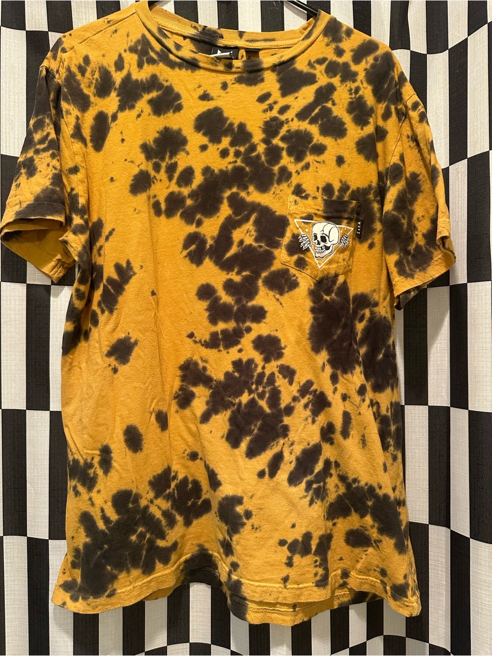 Men's WXYZ Tie-Dye Short Sleeve Pocket Tee with Skull Patch